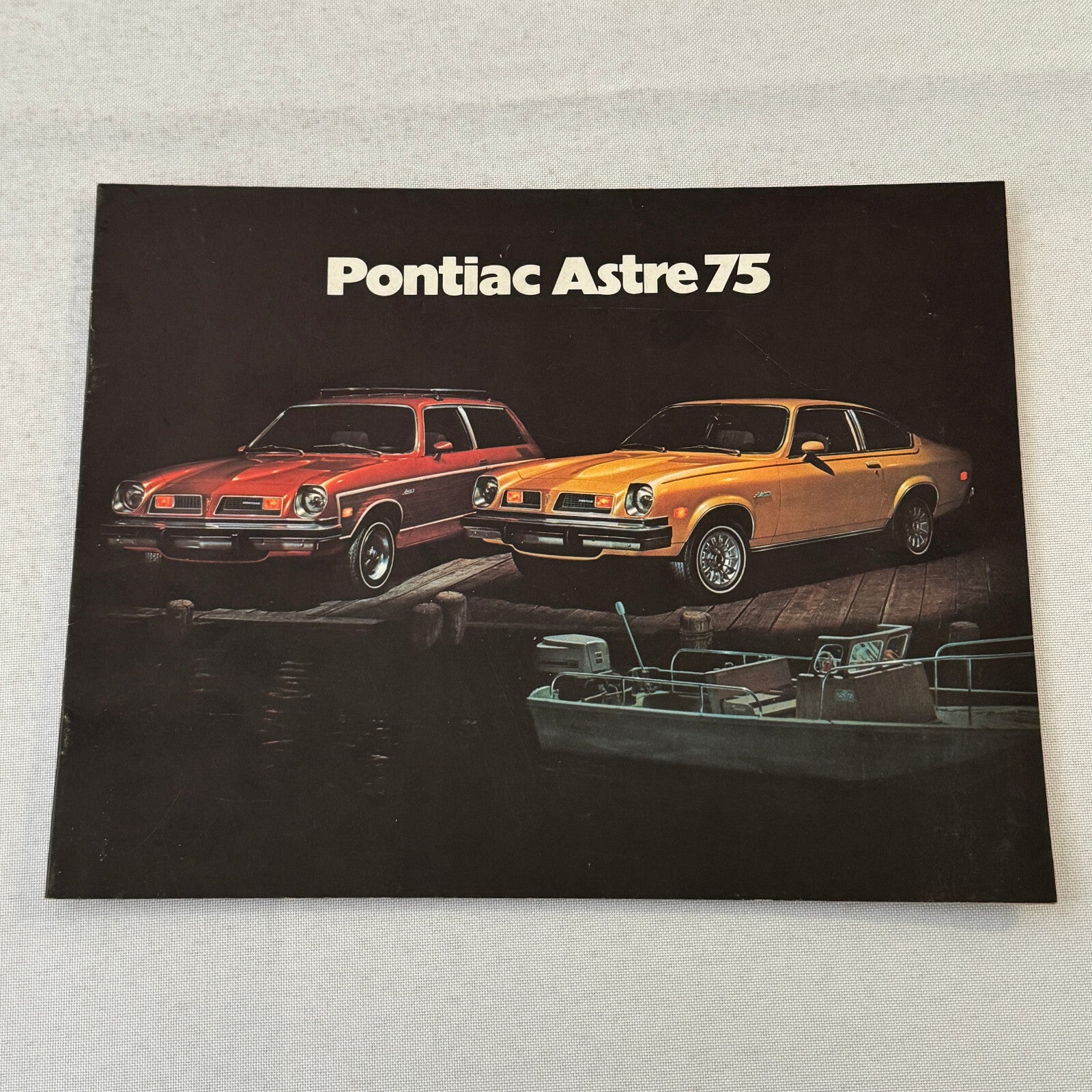 1975 Pontiac Astre Car Sales Brochure Catalog SJ Safari Wagon Hatchback Coupe