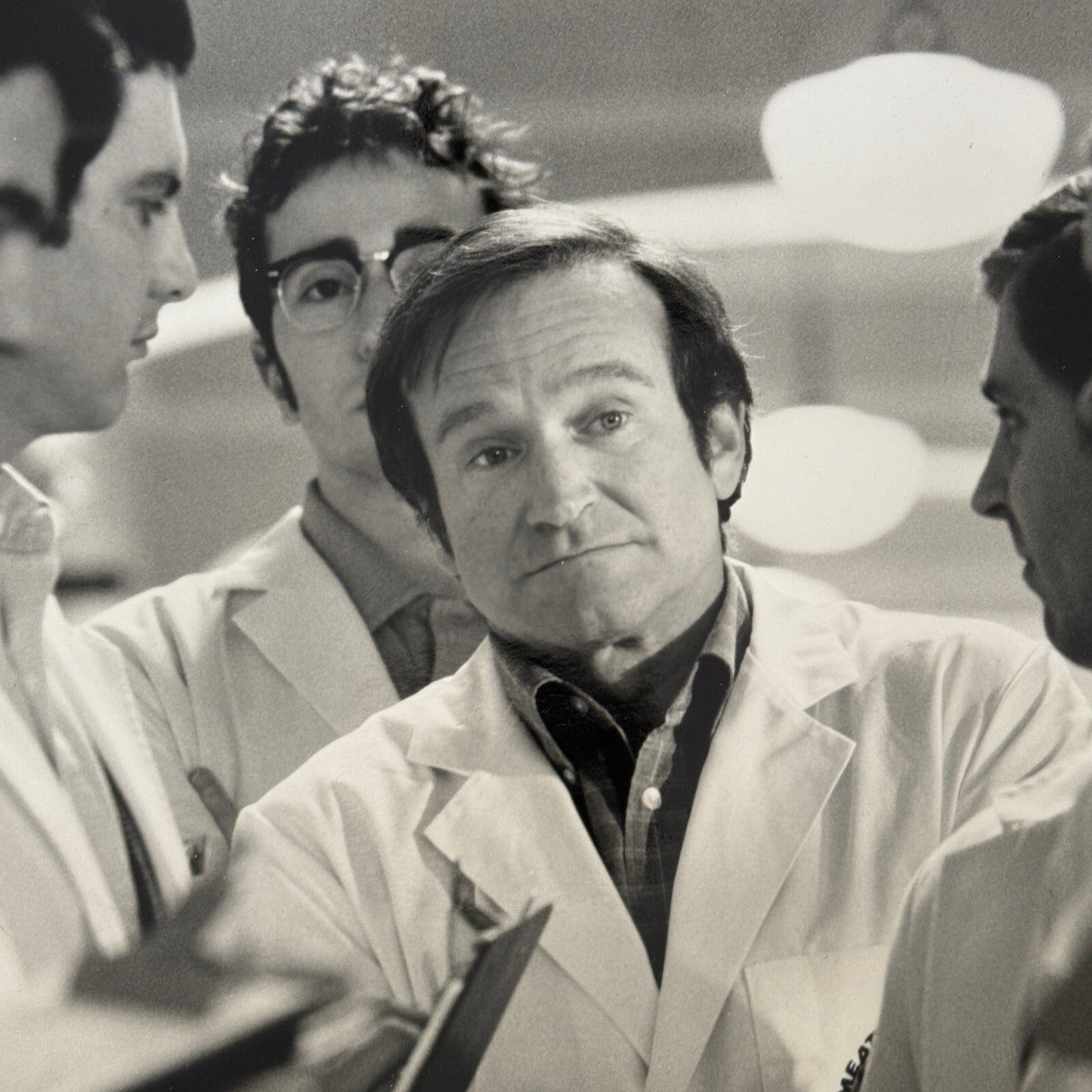 Robin Williams Patch Adams Movie Film Press Photo Photograph 1998