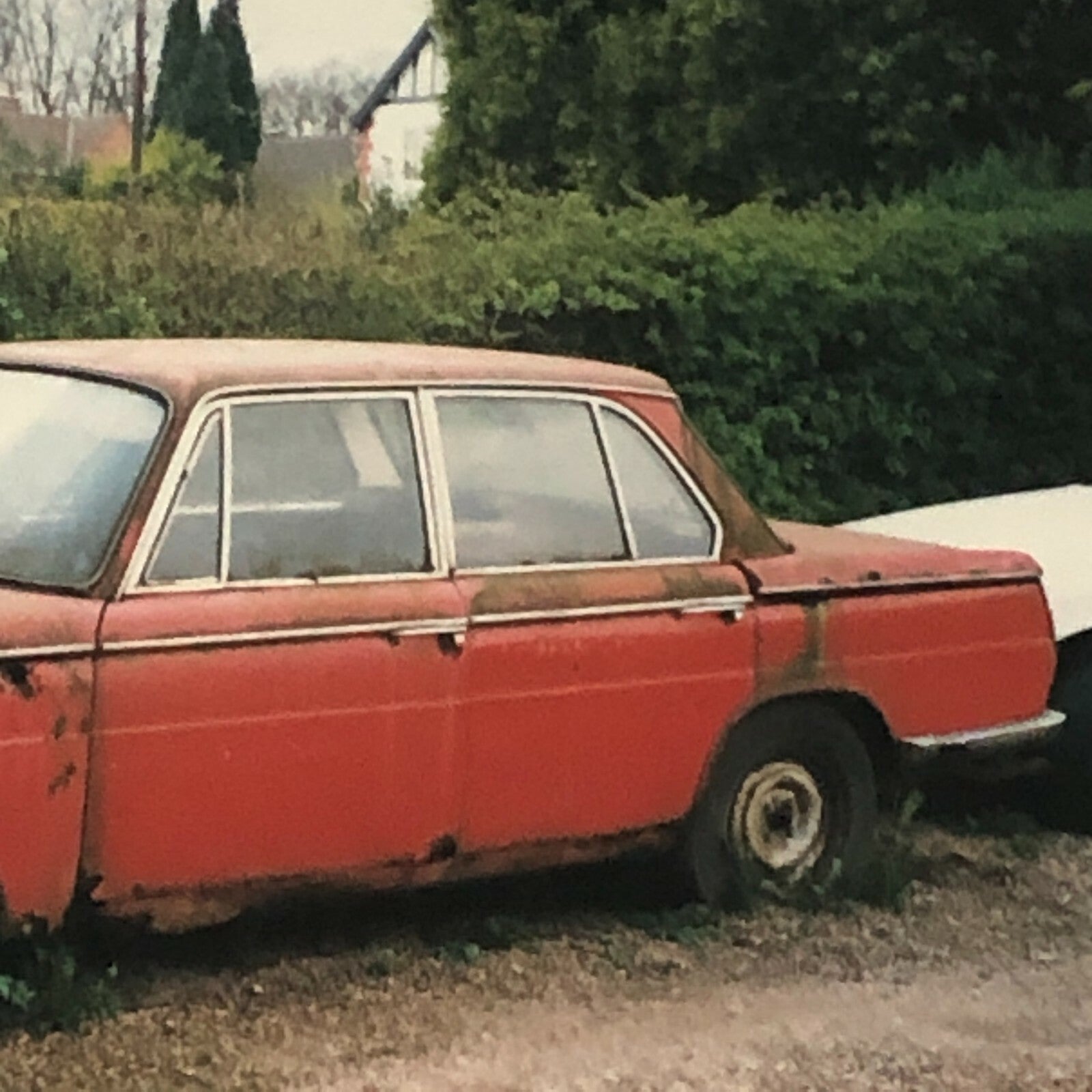 Vintage 1971 BMW 2000 Car in Rusty Condition Photo Photograph Print Lot of 2