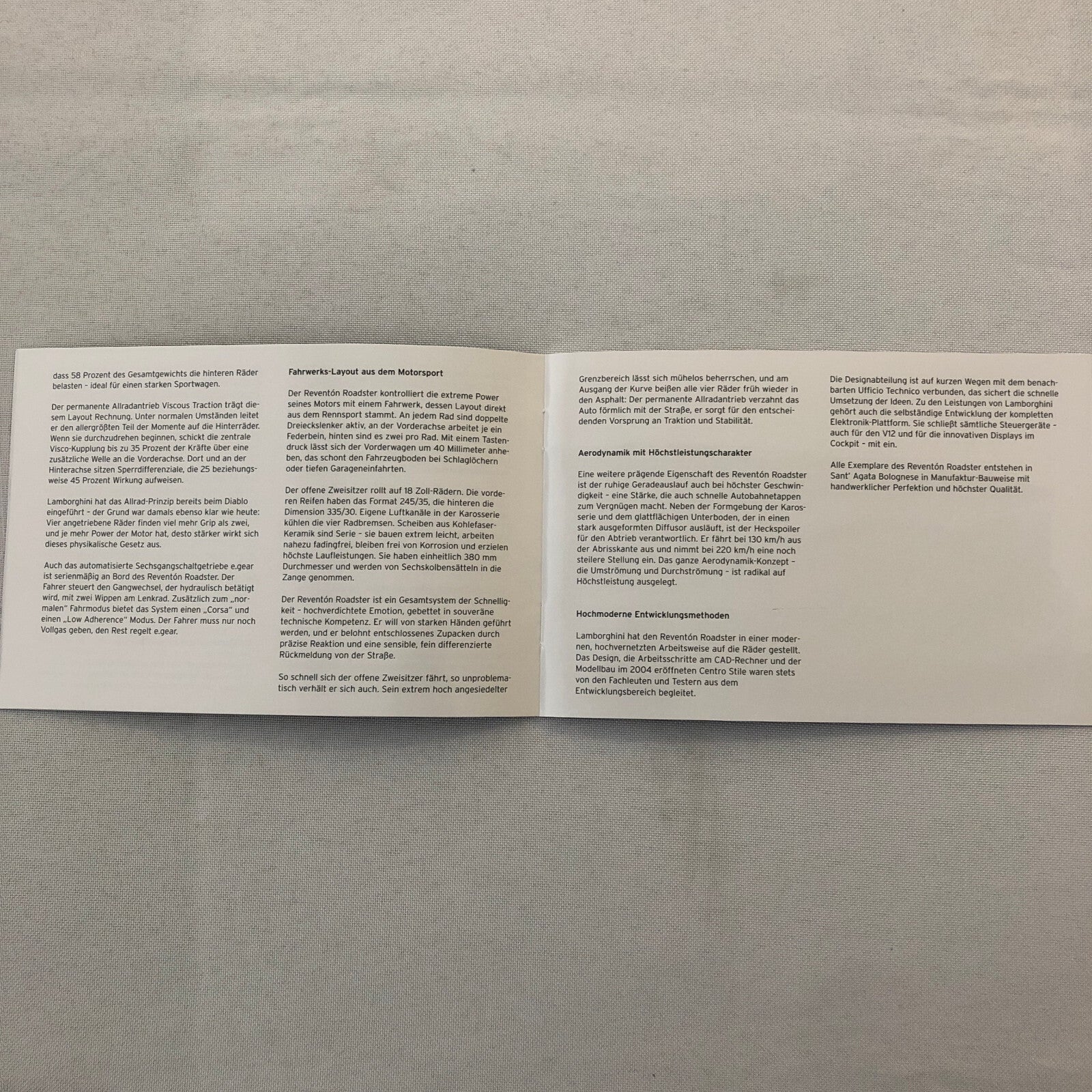 Lamborghini Reventon Roadster Press Kit Brochure CD GERMAN Text