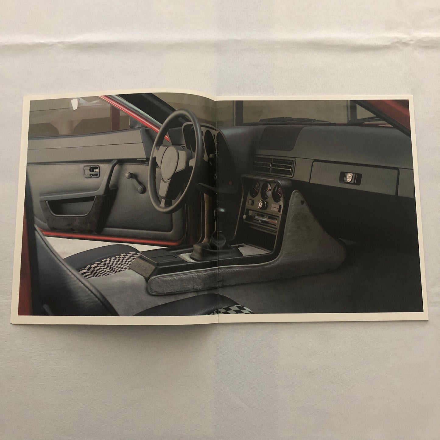 Porsche Sales Brochure Catalog 924 944 911 SC 911SC 911 Turbo 928S 928 S GERMAN