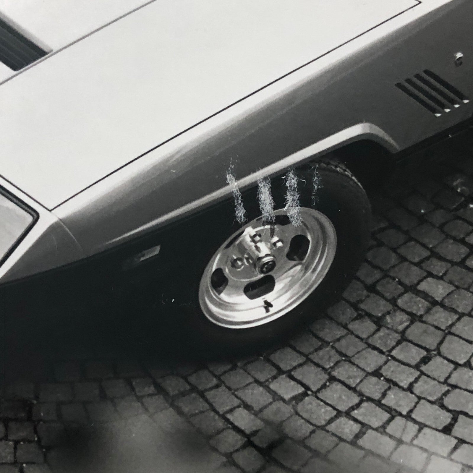 Ford Ghia Design Lucano Prototype Concept Car Press Photo Photograph
