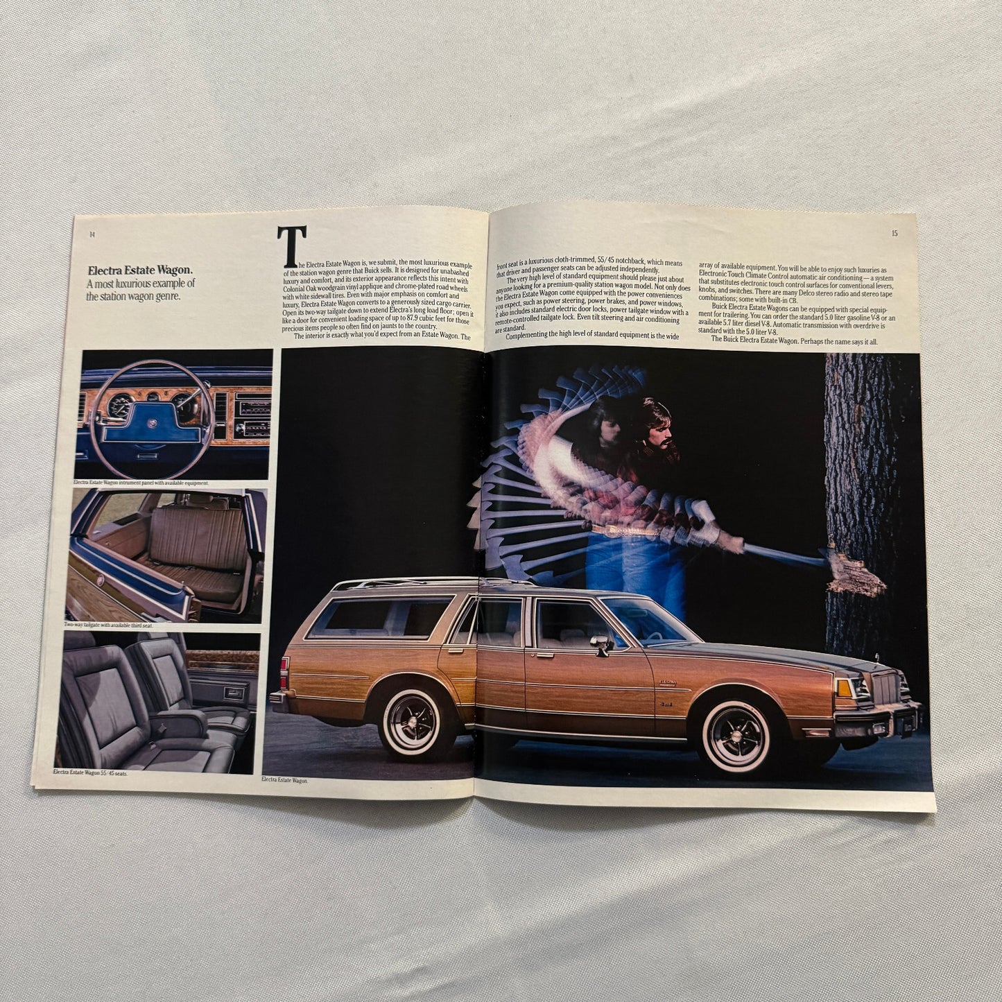 1982 Buick Car Sales Brochure Catalog Riviera Electra LeSabre Regal Skylark