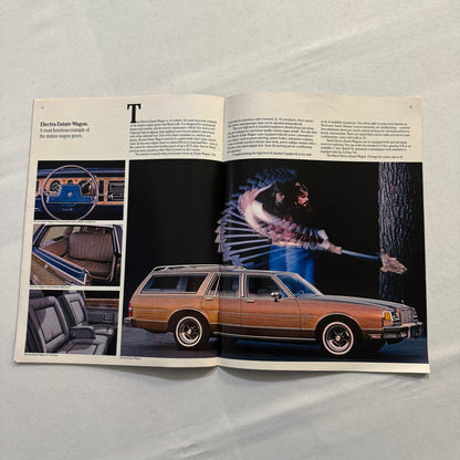 1982 Buick Car Sales Brochure Catalog Riviera Electra LeSabre Regal Skylark