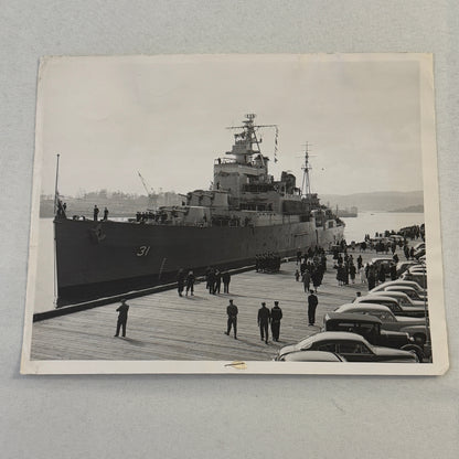 Royal Canadian Military Ship HMCS Quebec Press Photo Photograph 1952 Boat