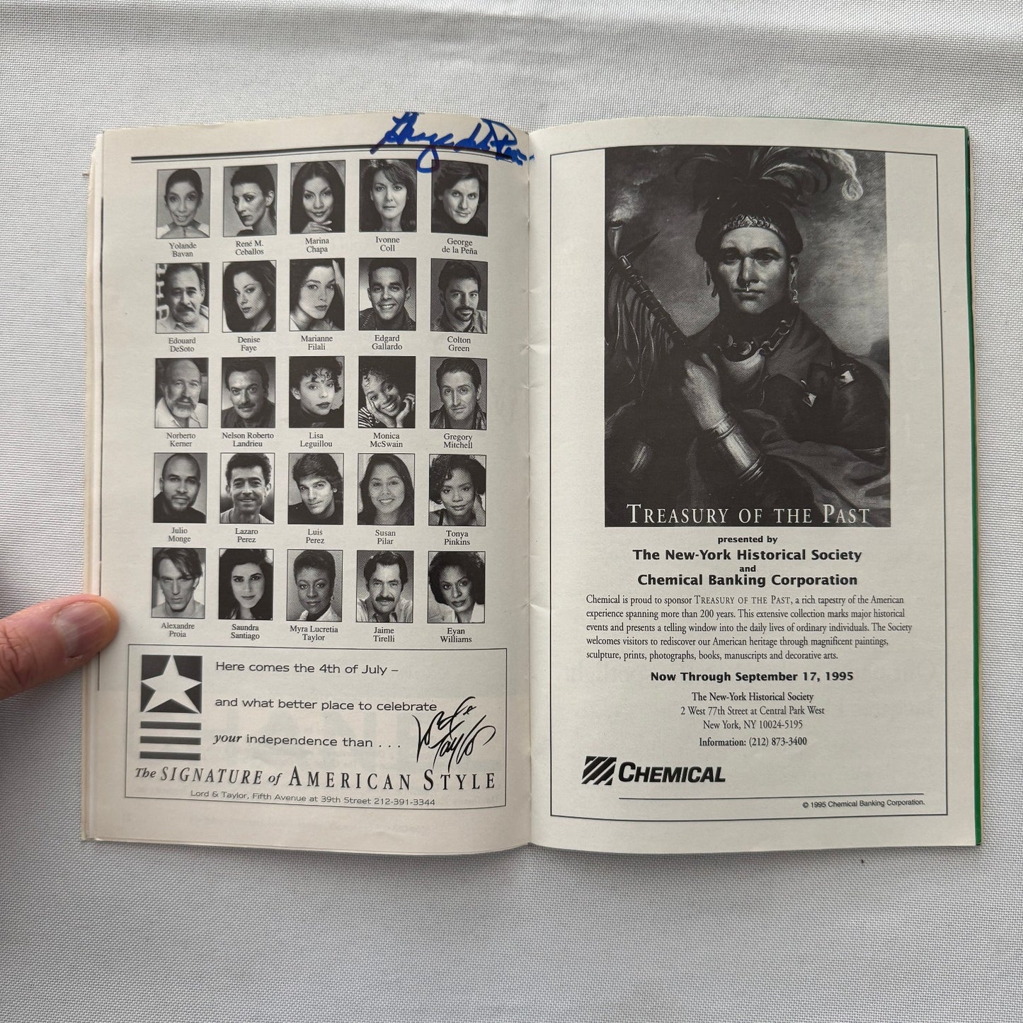 Chronicle of a Death Foretold Theater Playbill Cast Signed Autographed Signature