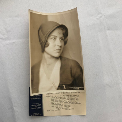 Press Photo Photograph Society Woman Hallie Brook Daughter Colonel Mark Brooke