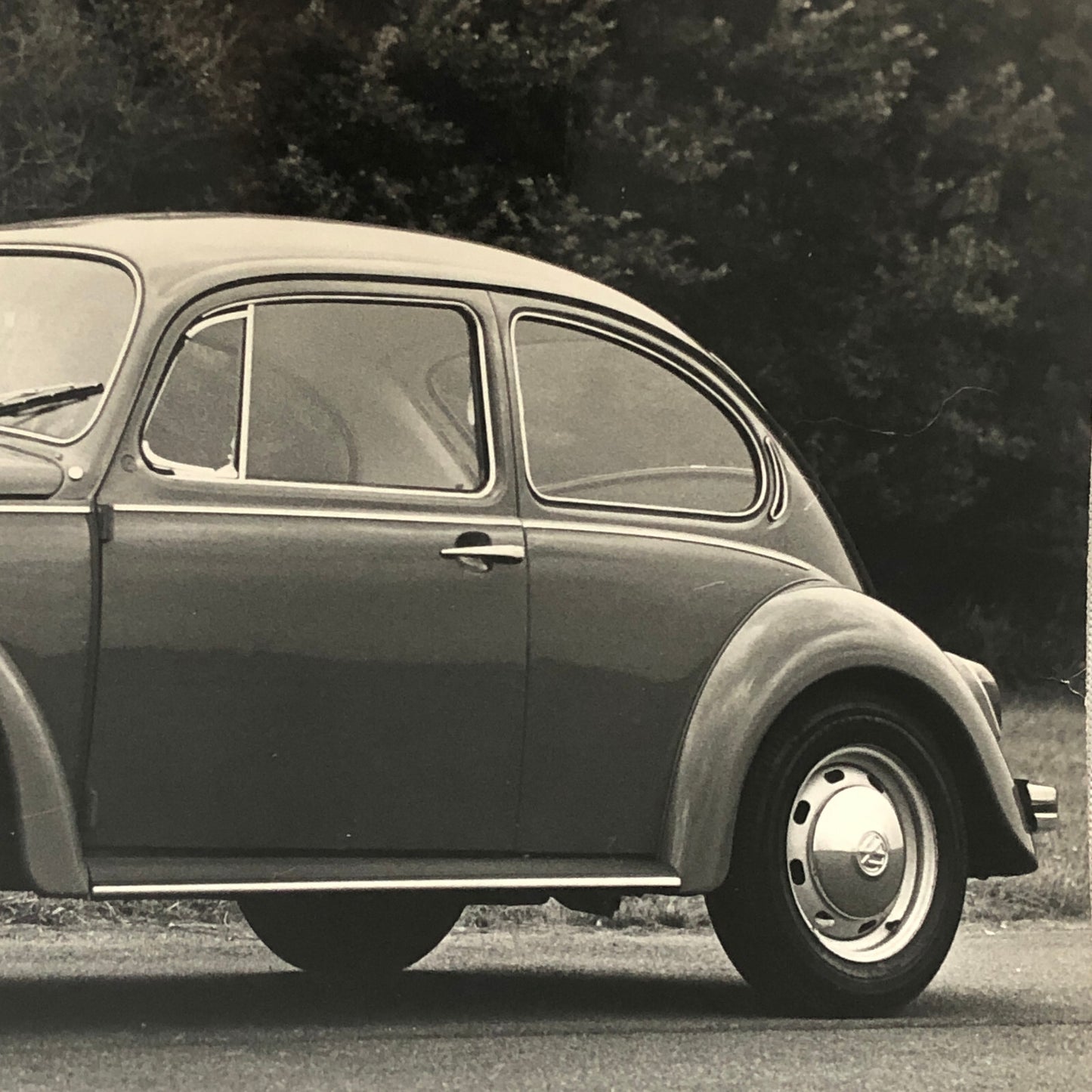 Vintage Volkswagen VW Beetle Factory Press Photo Photograph Print