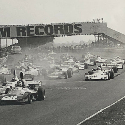 Vintage 1976 Formula 2 F2 Thruxton Grand Prix Racing Photo Photograph ELF Car + 