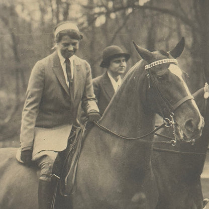 Press Photo Photograph First Lady Eleanor Roosevelt on Horse Horseback 1933