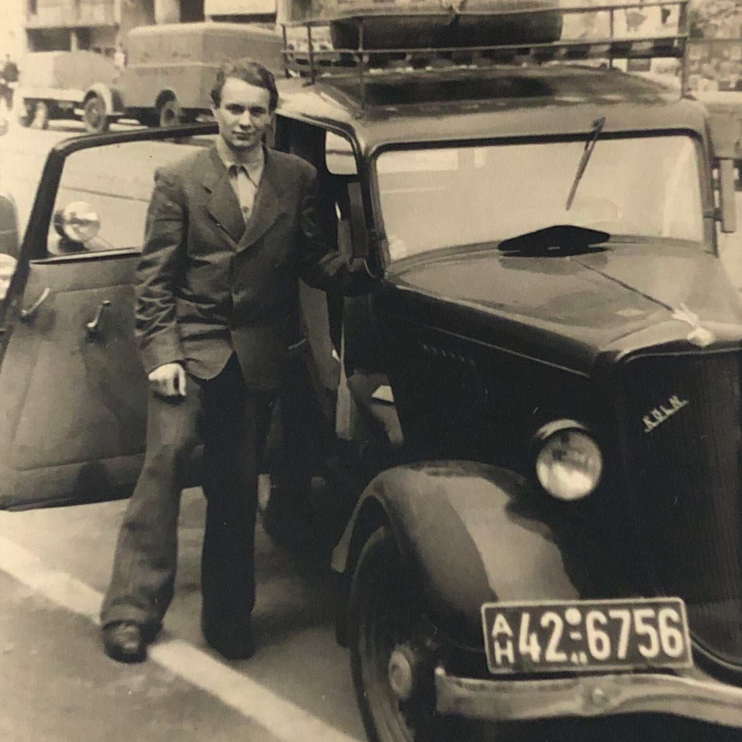 Vintage Photo Photograph Snapshot Man with Car Automobile Germany + AL22SM2