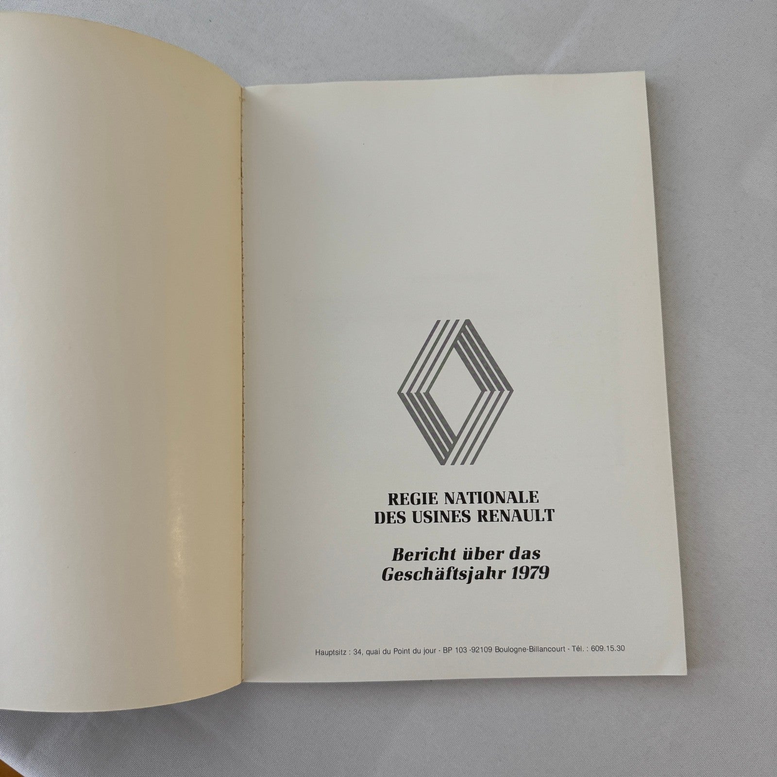 1979 Renault Annual Report Corporate Brochure GERMAN Language