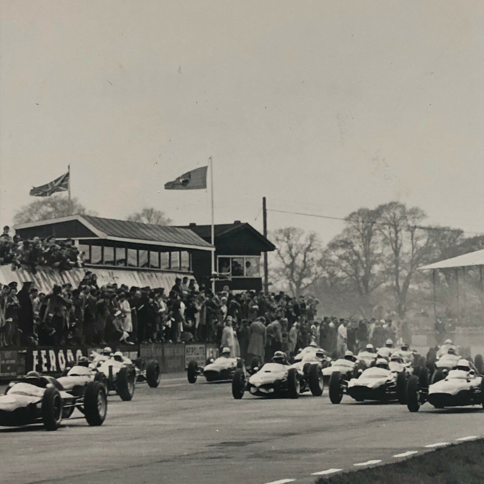 Vintage 1962 Silverstone Trophy Grand Prix Racing Photo Bernard Cahier Jim Clark