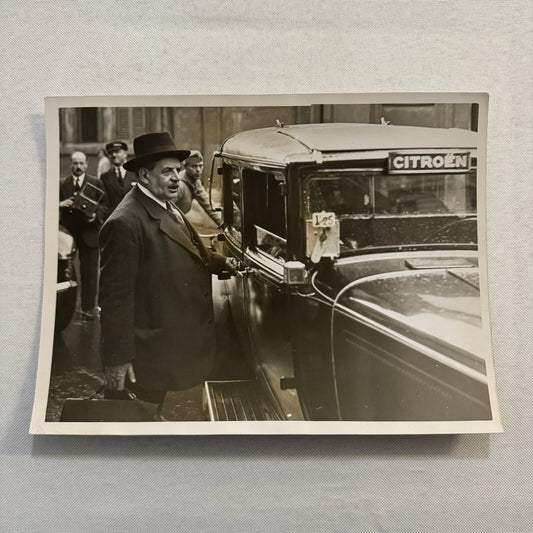 French Premier Edouard Herriot Takes Citroen Taxi Cab Paris Press Photo
