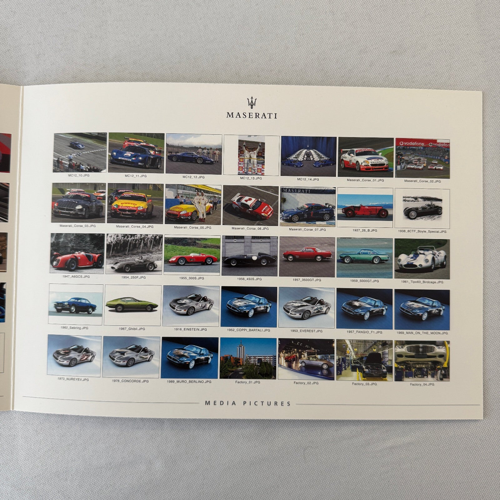 2014 Maserati Press Kit Brochure CD Quattroporte Coupe GT Spyder MC12 +
