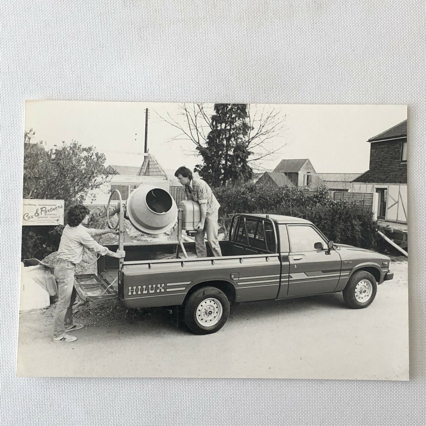 Vintage 1982 Toyota Hilux 4x2 Pickup Truck Press Photo Photograph Lot of 3