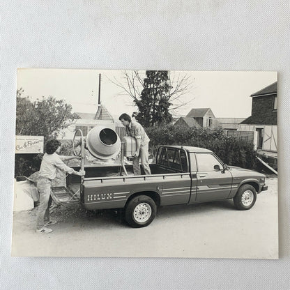 Vintage 1982 Toyota Hilux 4x2 Pickup Truck Press Photo Photograph Lot of 3