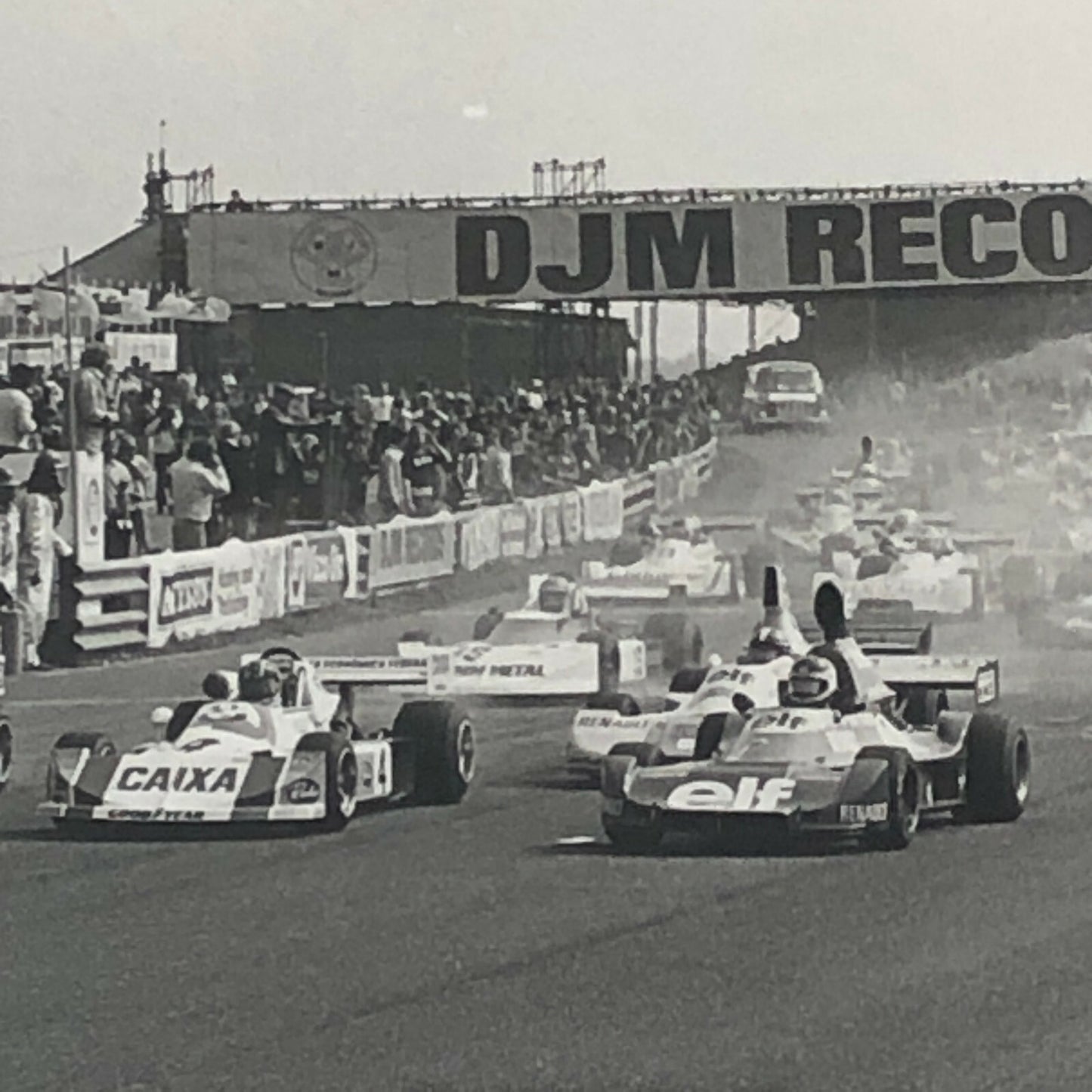 Vintage 1976 Formula 2 F2 Thruxton Grand Prix Racing Photo Photograph ELF Car + 