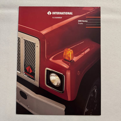 International Truck 2000 Series Sales Brochure Catalog Advertising