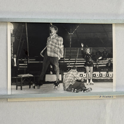 Circus Roller Skating Act Photo Photograph Print Vintage 3 Miehes