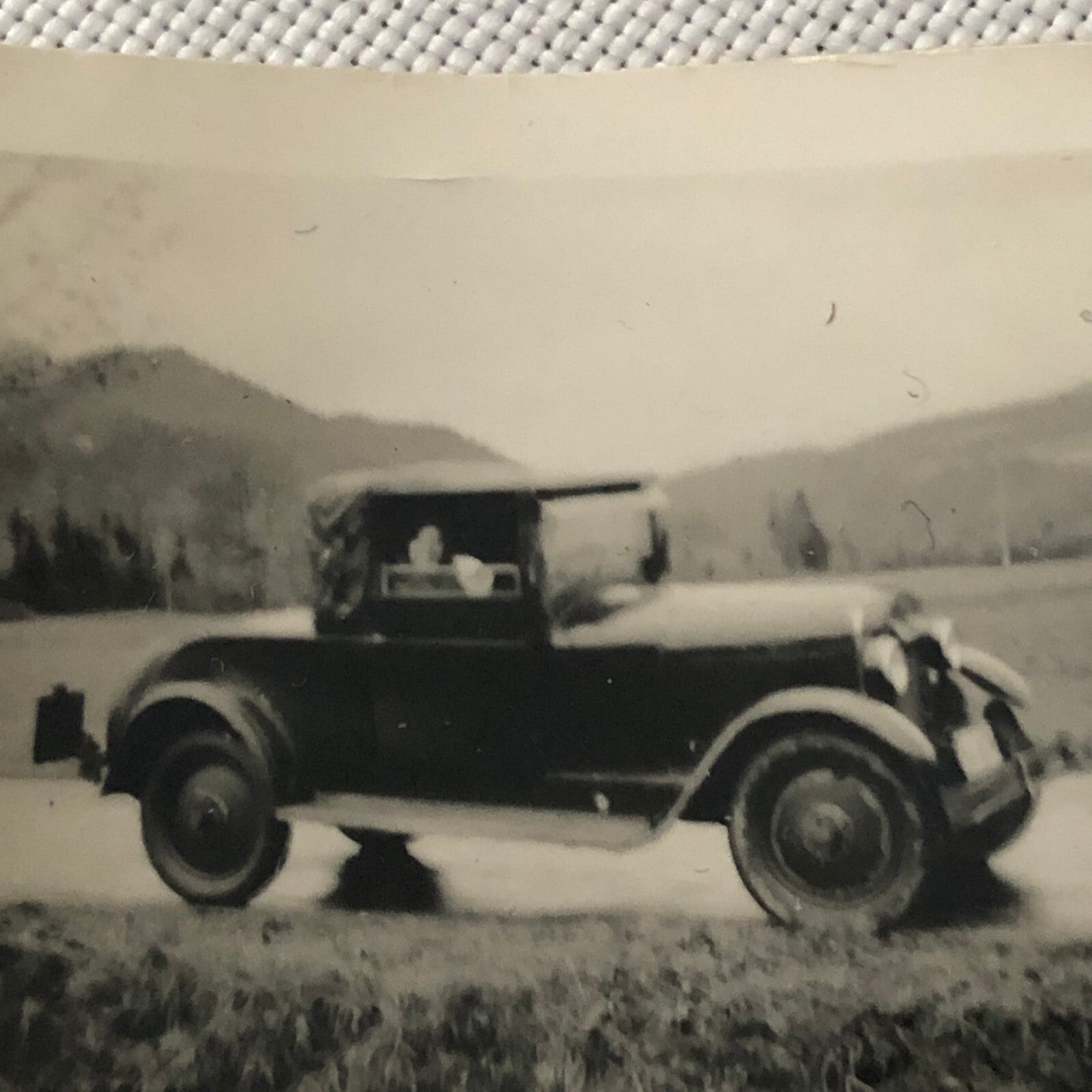 Vintage Photo Photograph Antique Car Automobile - Tag AL22SM2