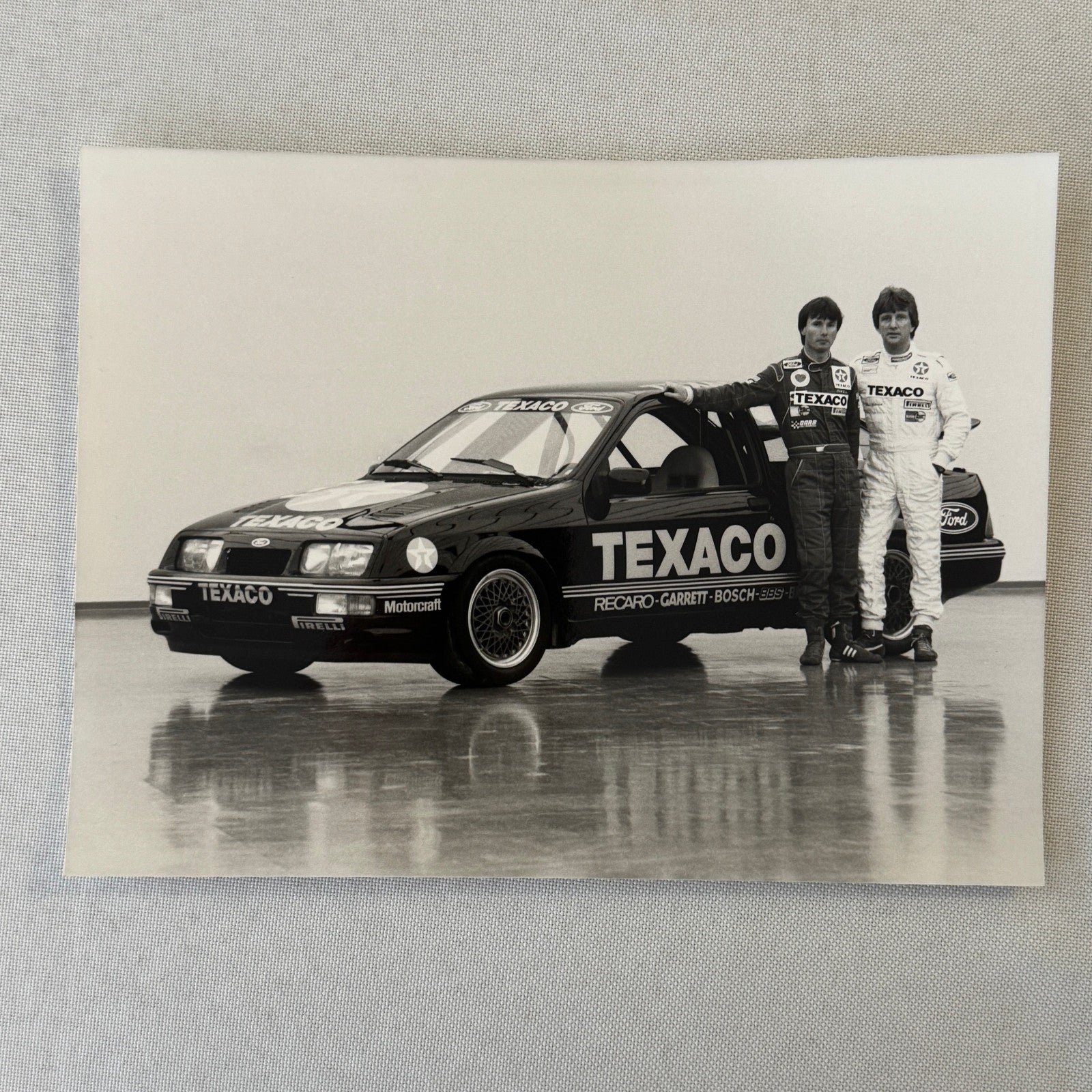 1987 Ford Sierra Cosworth XR4Ti Racing Team Press Kit Photos GERMAN