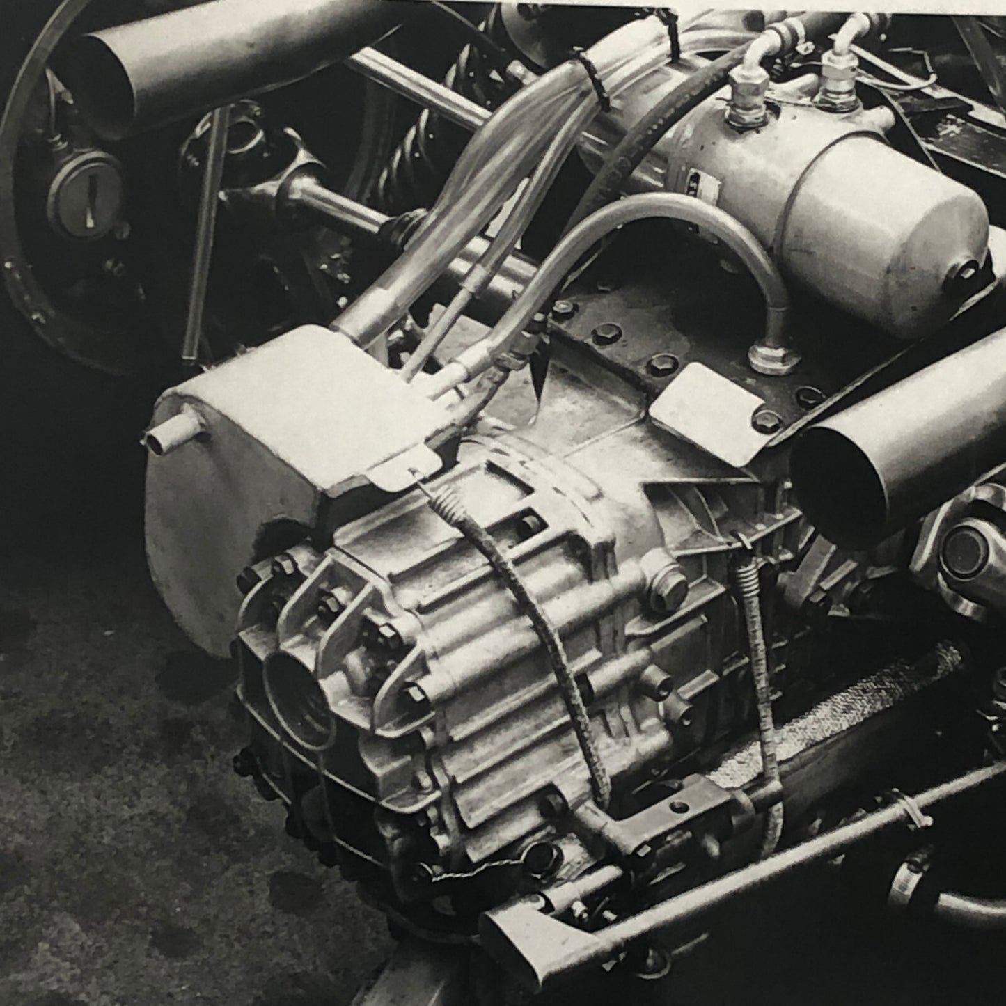 McLaren Ford Racing Car Engine Motor Photo Photograph Gunther Molter
