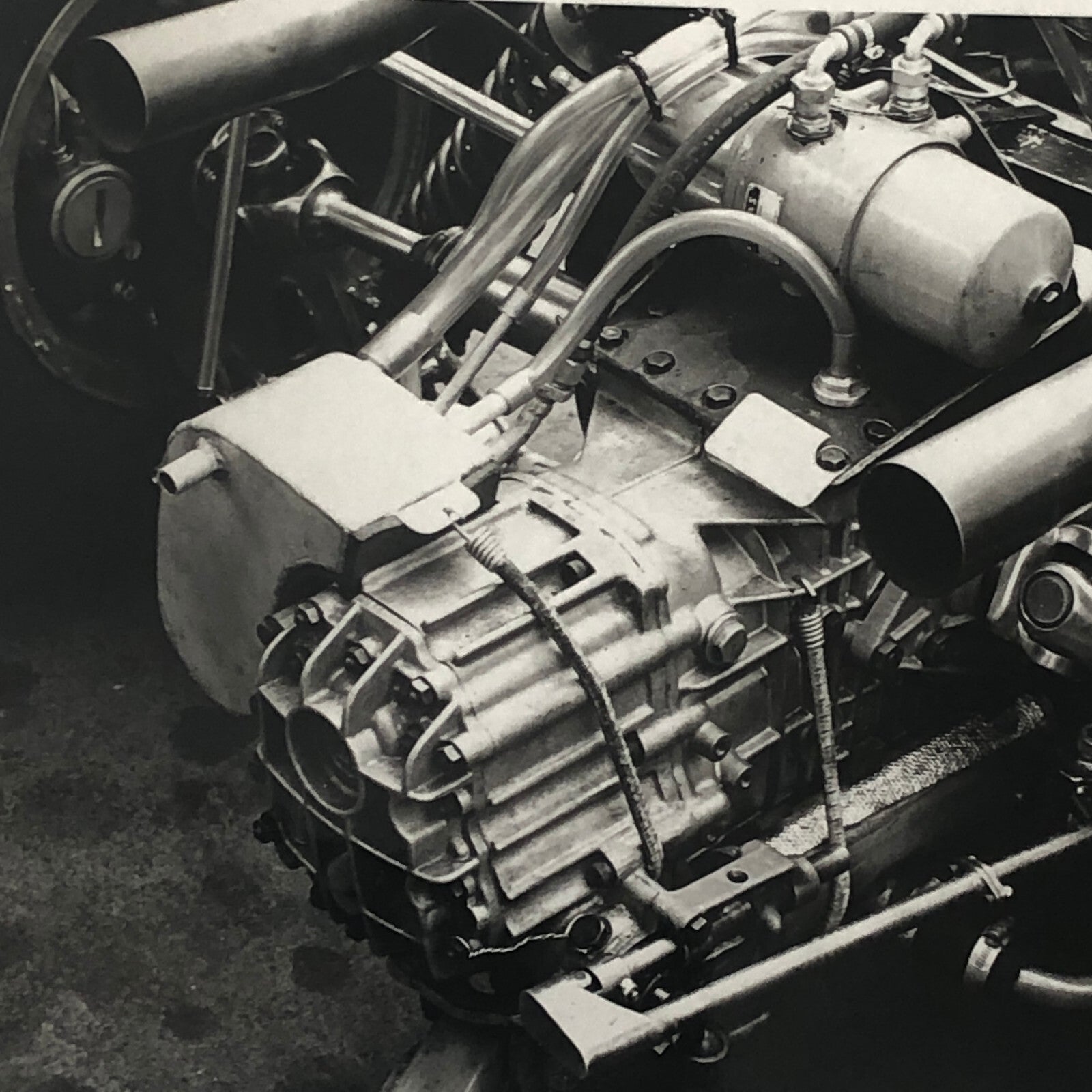McLaren Ford Racing Car Engine Motor Photo Photograph Gunther Molter