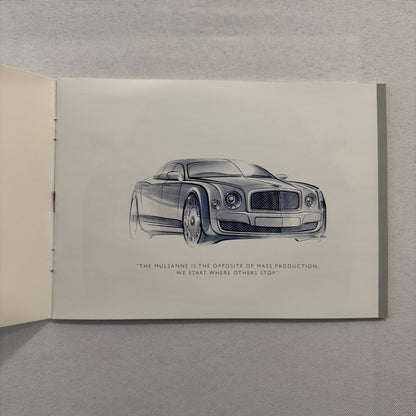Bentley Mulsanne Car Press KIt Brochure with Photo CD