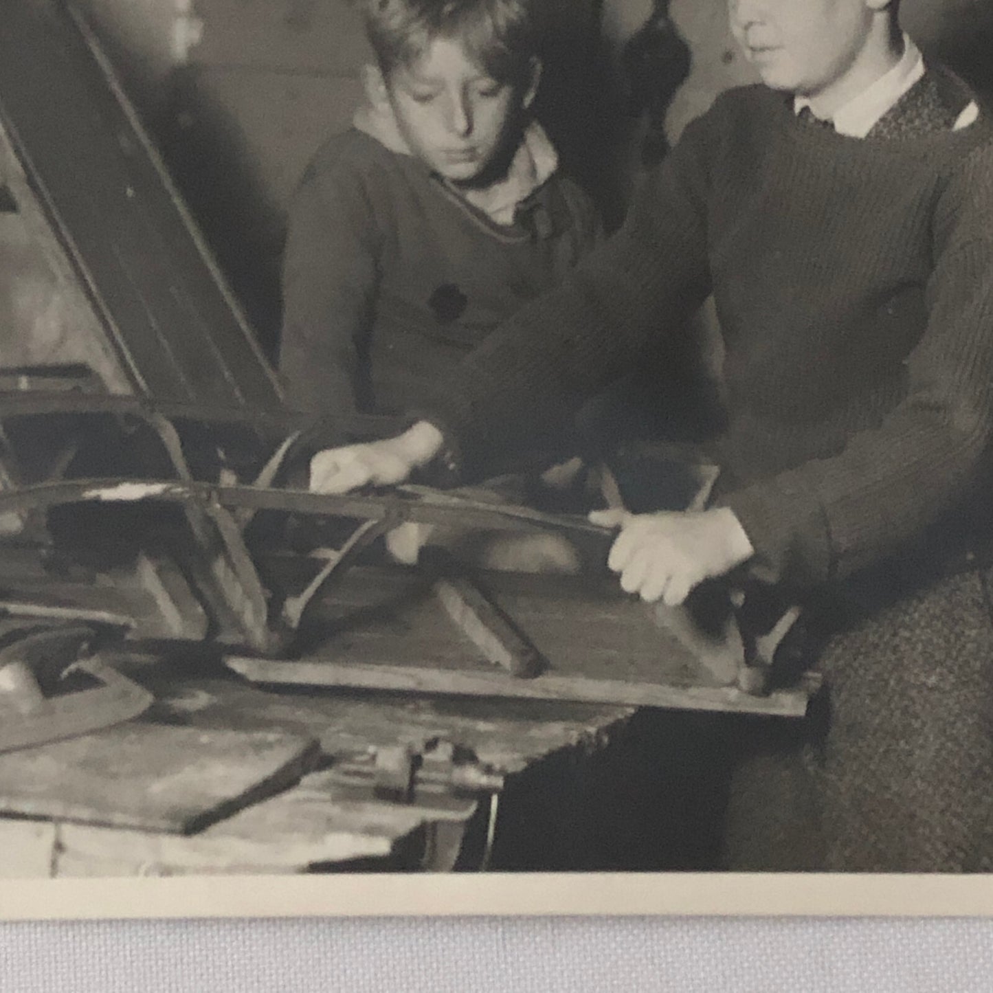 Press Photo Photograph Kids Sharpening Skates and Sled Keystone Underwood Photo