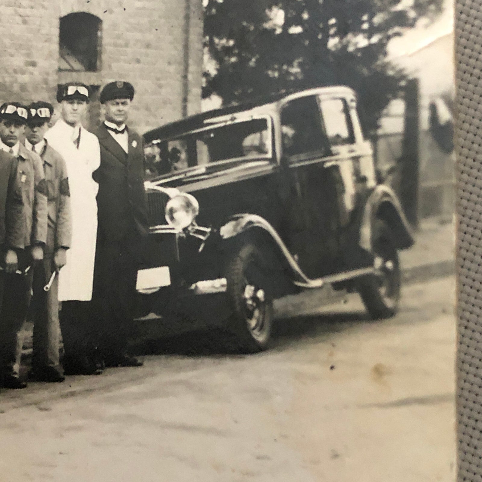 Vintage Photo Photograph Snapshot Men Cars Automobiles Germany + AL22SM2