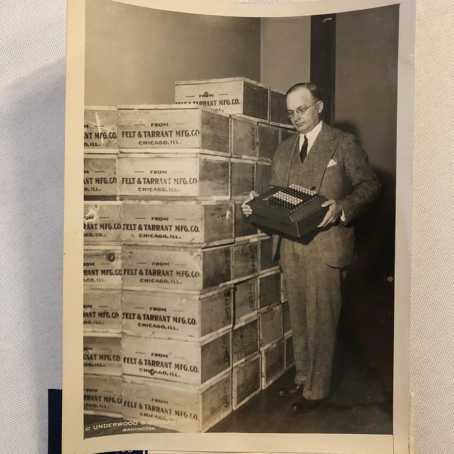 Press Photograph Photo Calculating Machines Record Order Argicultural Adjustment