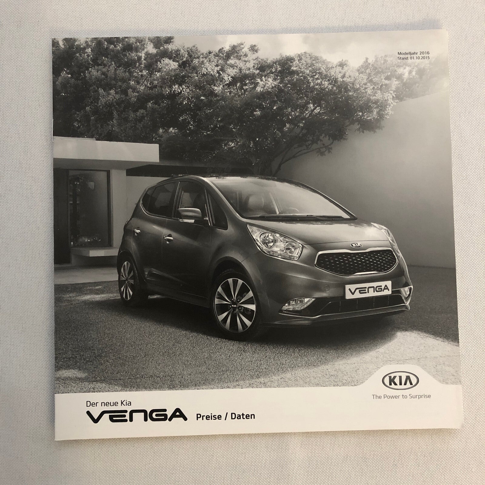 Kia Venga Car Sales Brochure Catalog with Price List GERMAN Market