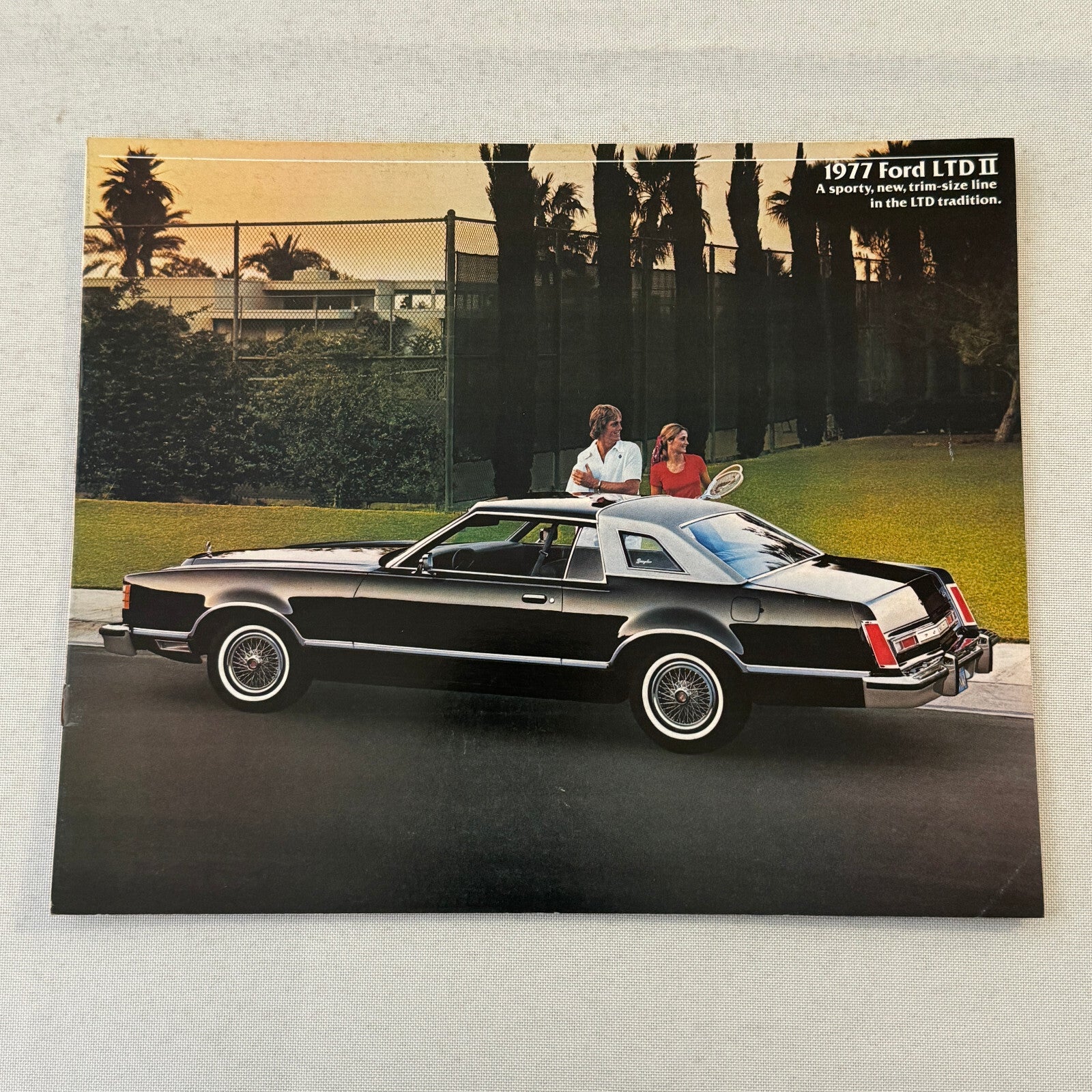 1977 Ford LTD II Car Sales Brochure Catalog Hardtop Sedan Station Wagon