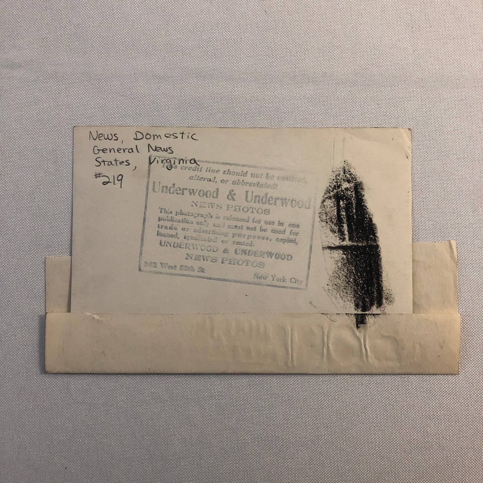 Press Photo Photograph Excavation of Yorktown Tavern Artifacts Virginia