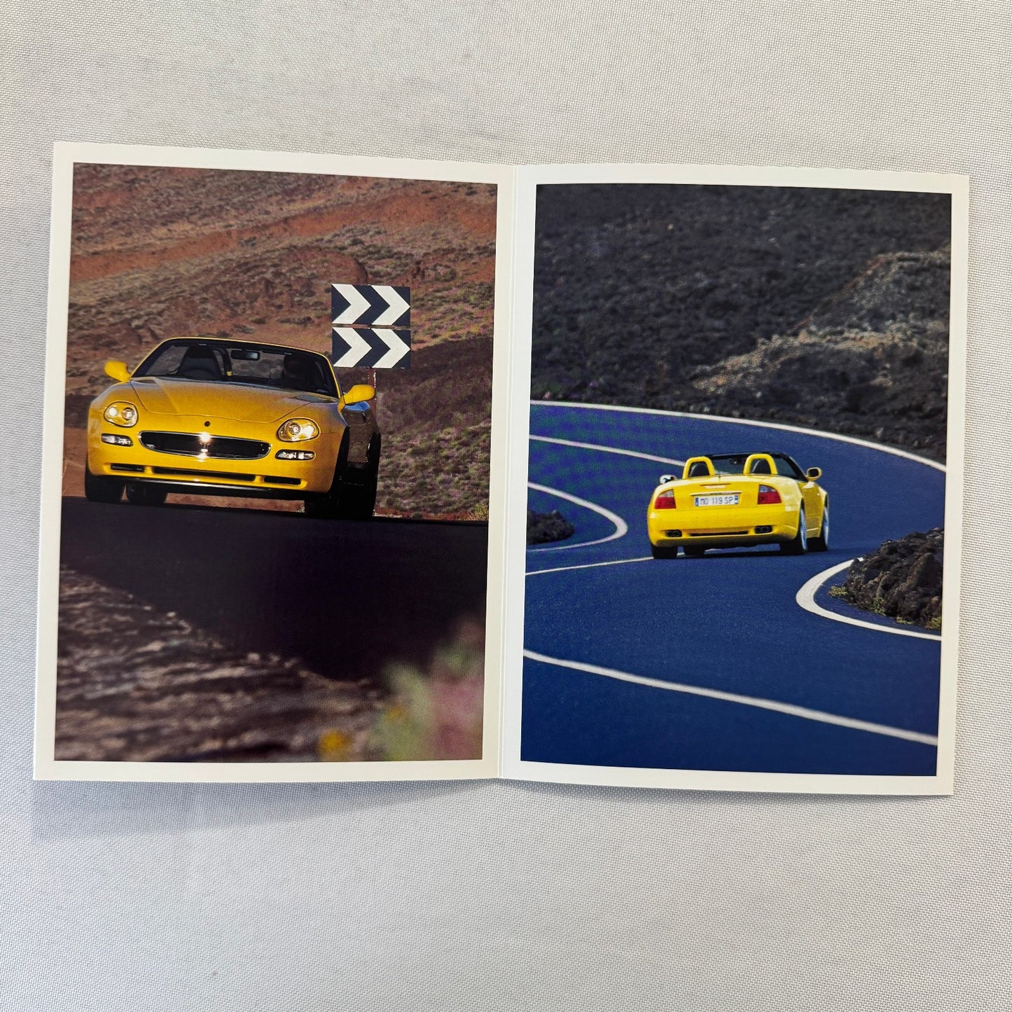 2001 Maserati Spyder Convertible Press Kit Brochure Photo CD Frankfurt Autoshow