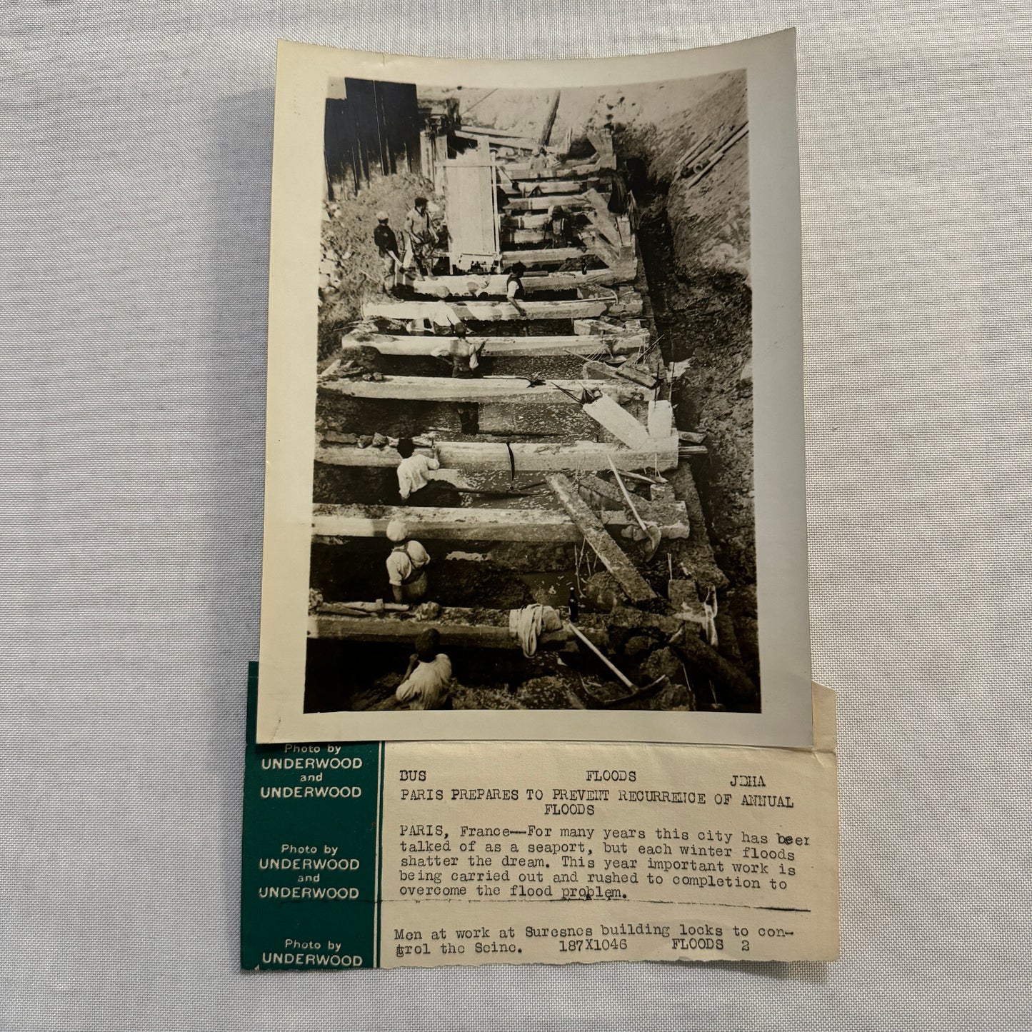Paris Construction of Dams and Locks to Prevent Floods Press Photo Photograph