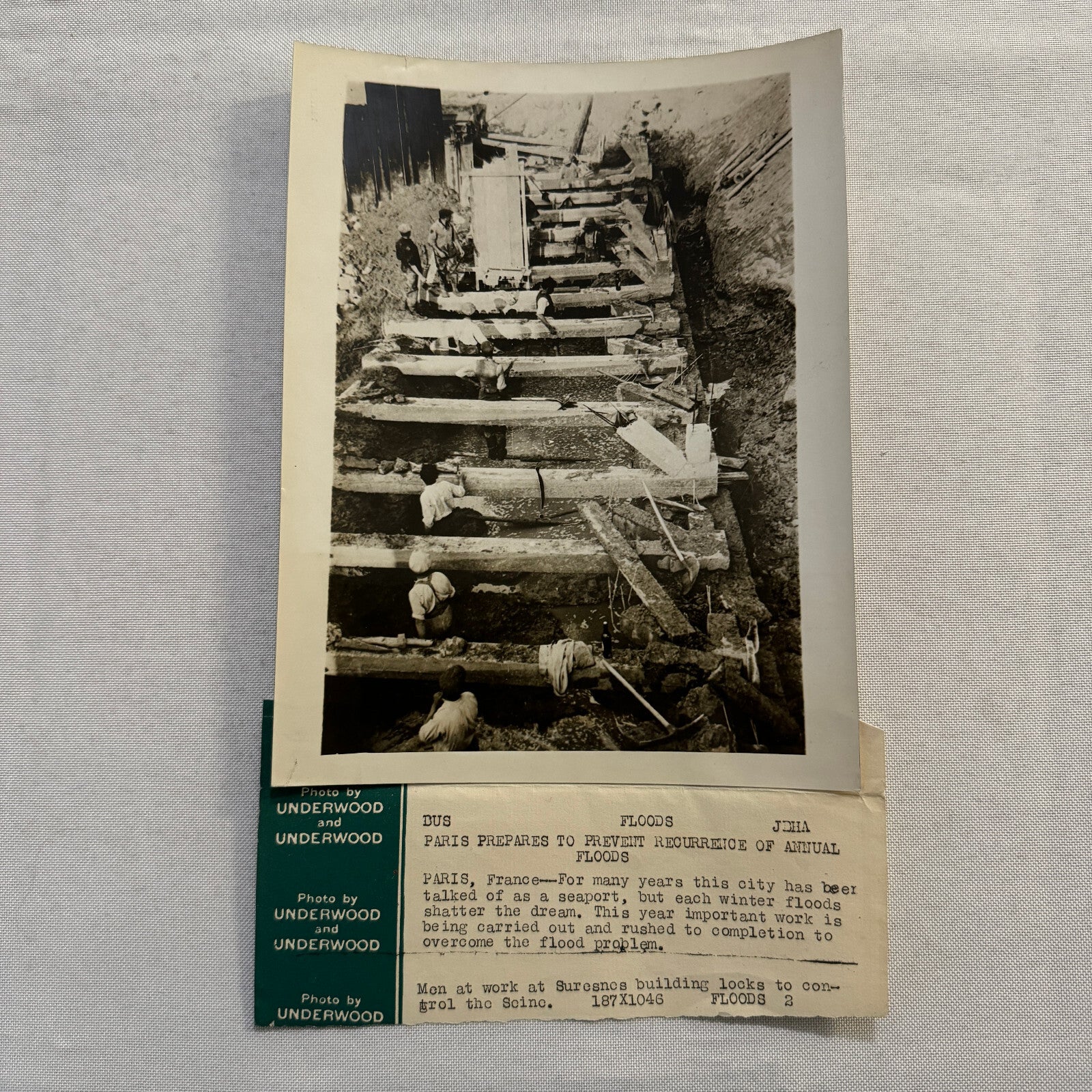 Paris Construction of Dams and Locks to Prevent Floods Press Photo Photograph