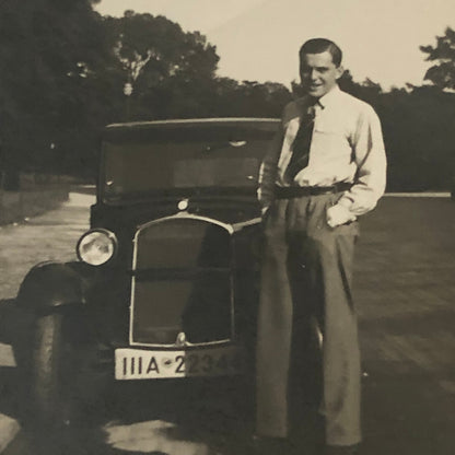 Vintage Photo Photograph Men with Antique Car Automobile 1933 Paris AL22SM1
