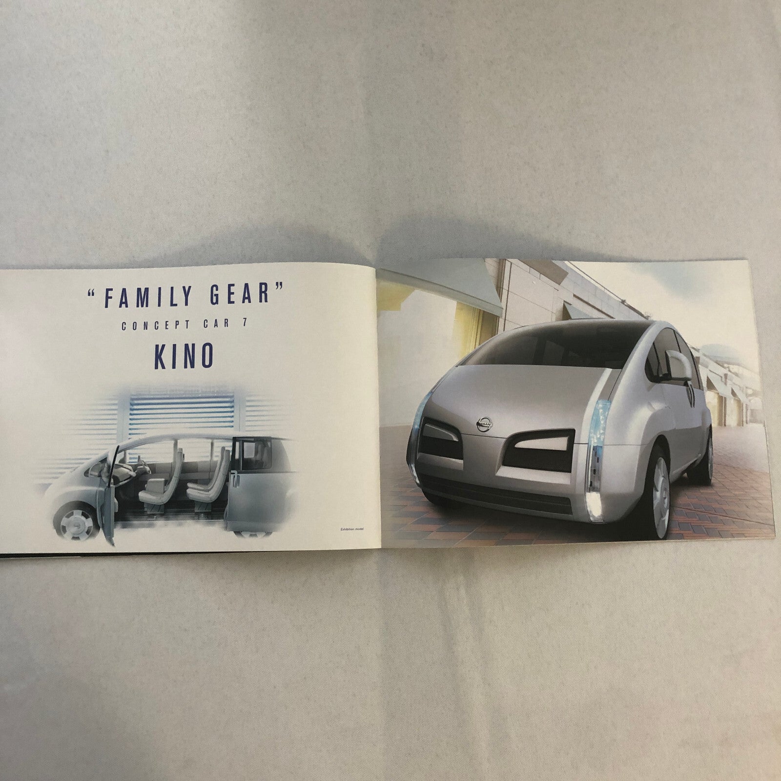 Nissan Tokyo Motor Show Brochure Catalog JDM Fairlady Z GT-R Concept + 2001