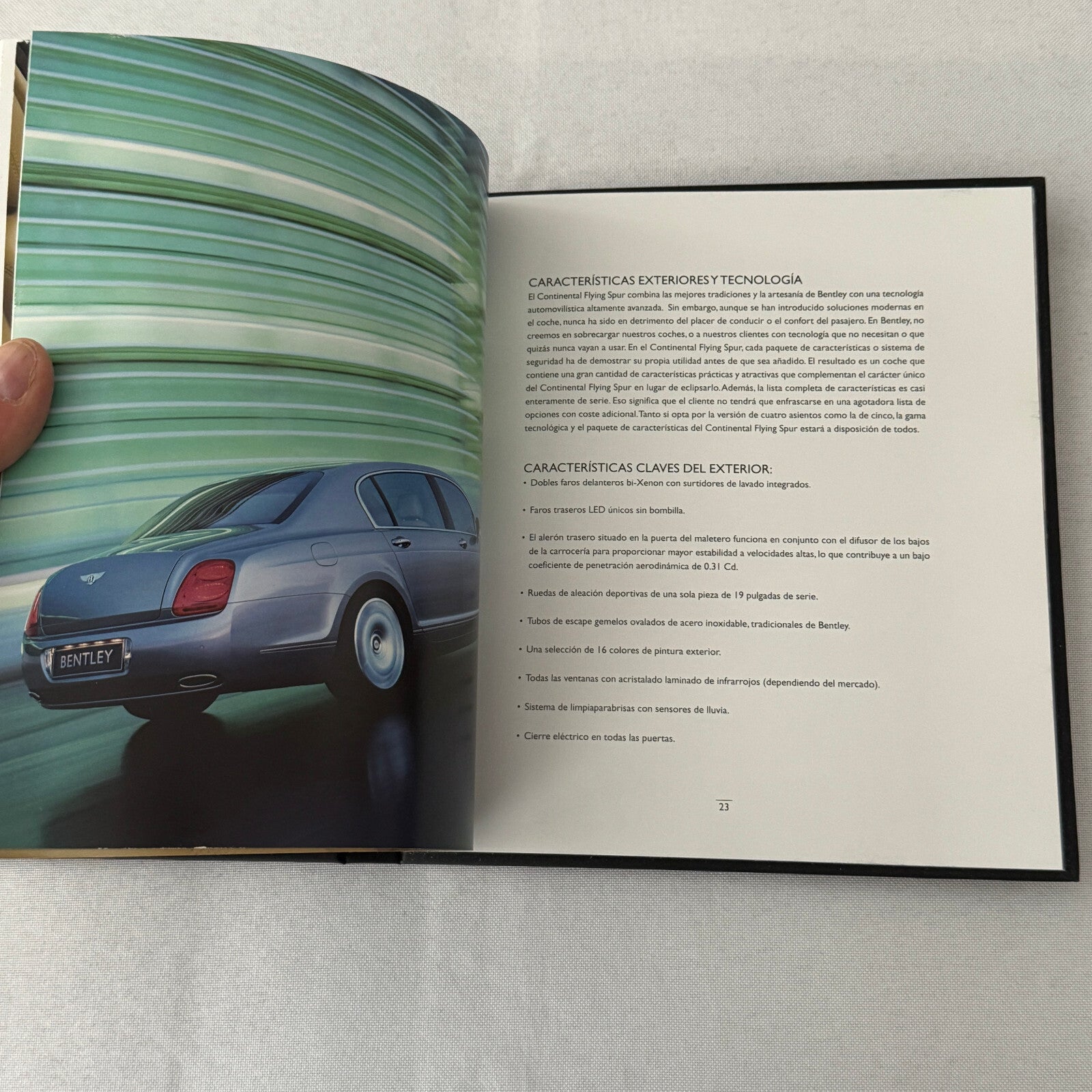 Bentley Continental Flying Spur Car Press Kit Brochure Book with CD SPANISH