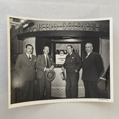 Metro Goldwyn Meyer MGM Film Movie Executive Photo Photograph Print Lot 18x