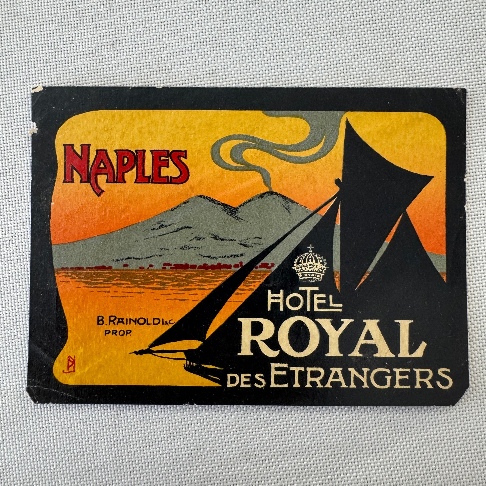 Vintage Hotel Travel Luggage Label Hotel Royal Des Etrangers Naples Italy