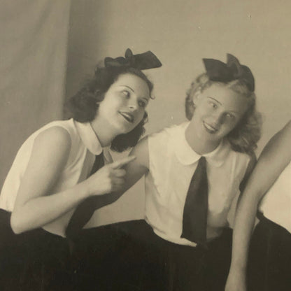 Circus Performers Dancers Comedy Photo Photograph Antony Girls