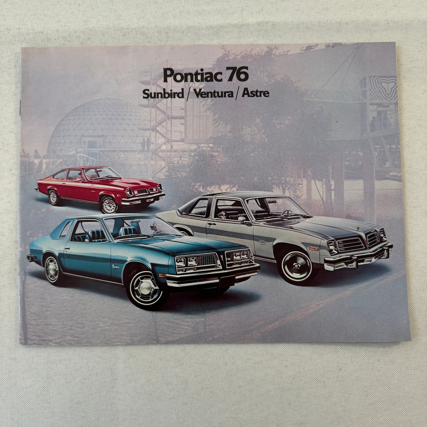 1976 Pontiac Sales Brochure Catalog Sunbird Ventura Astre Vintage Advertising