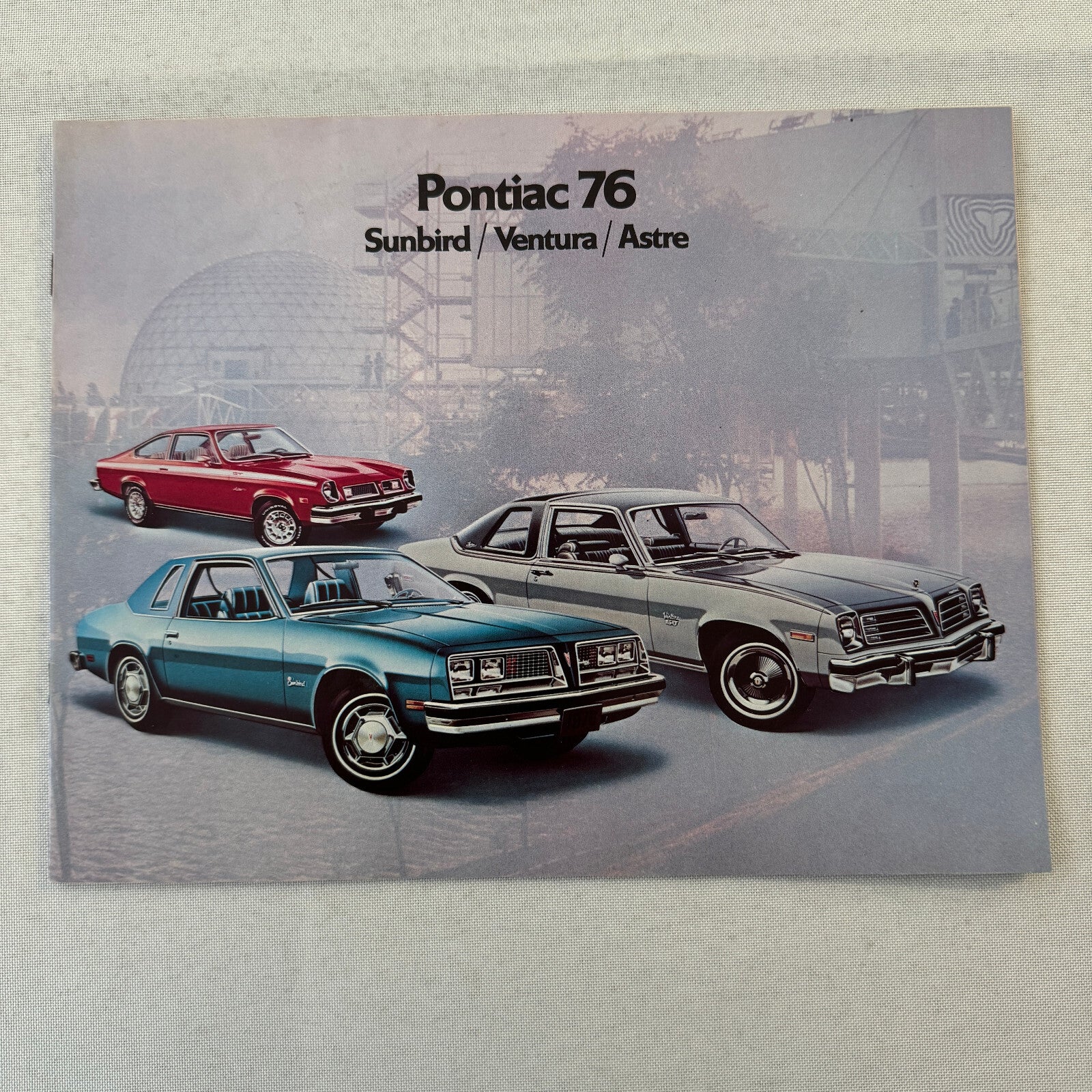 1976 Pontiac Sales Brochure Catalog Sunbird Ventura Astre Vintage Advertising