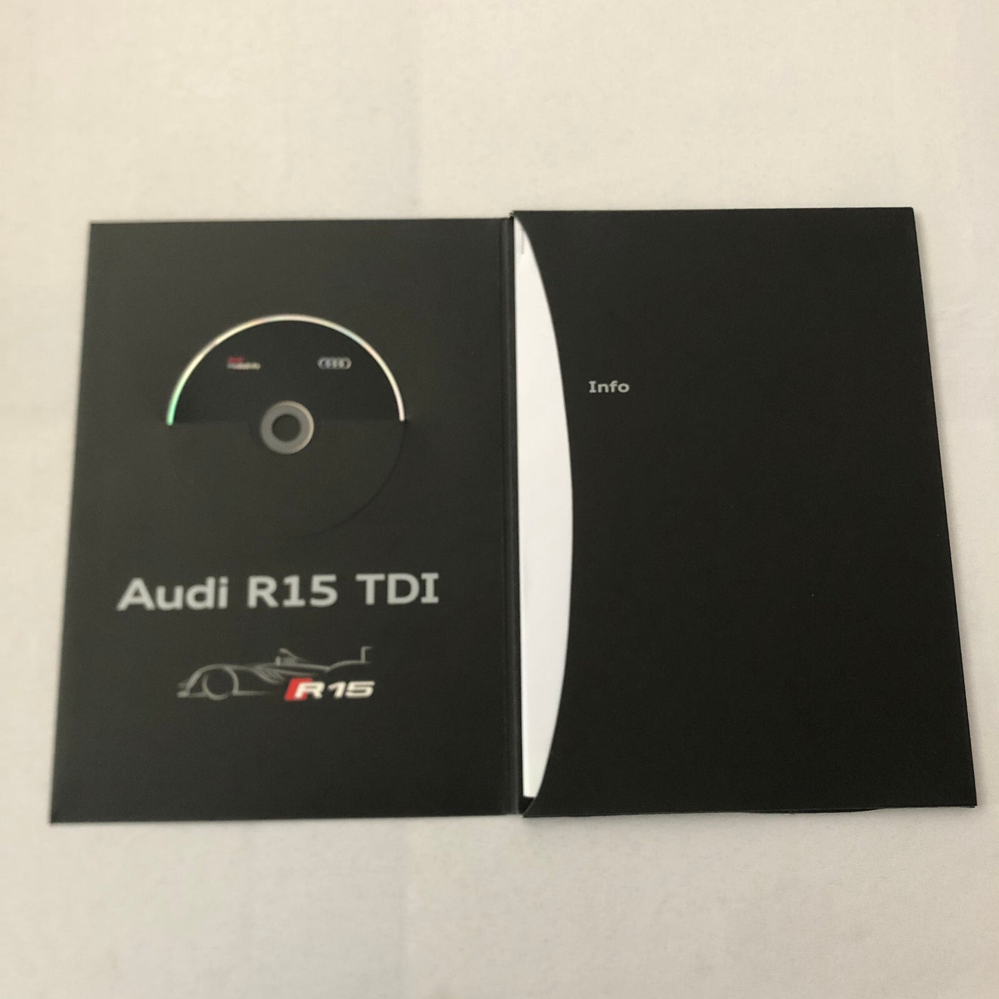 2009 Audi R15 TDI Press Kit Le Mans Sebring Racing Car Brochure CD
