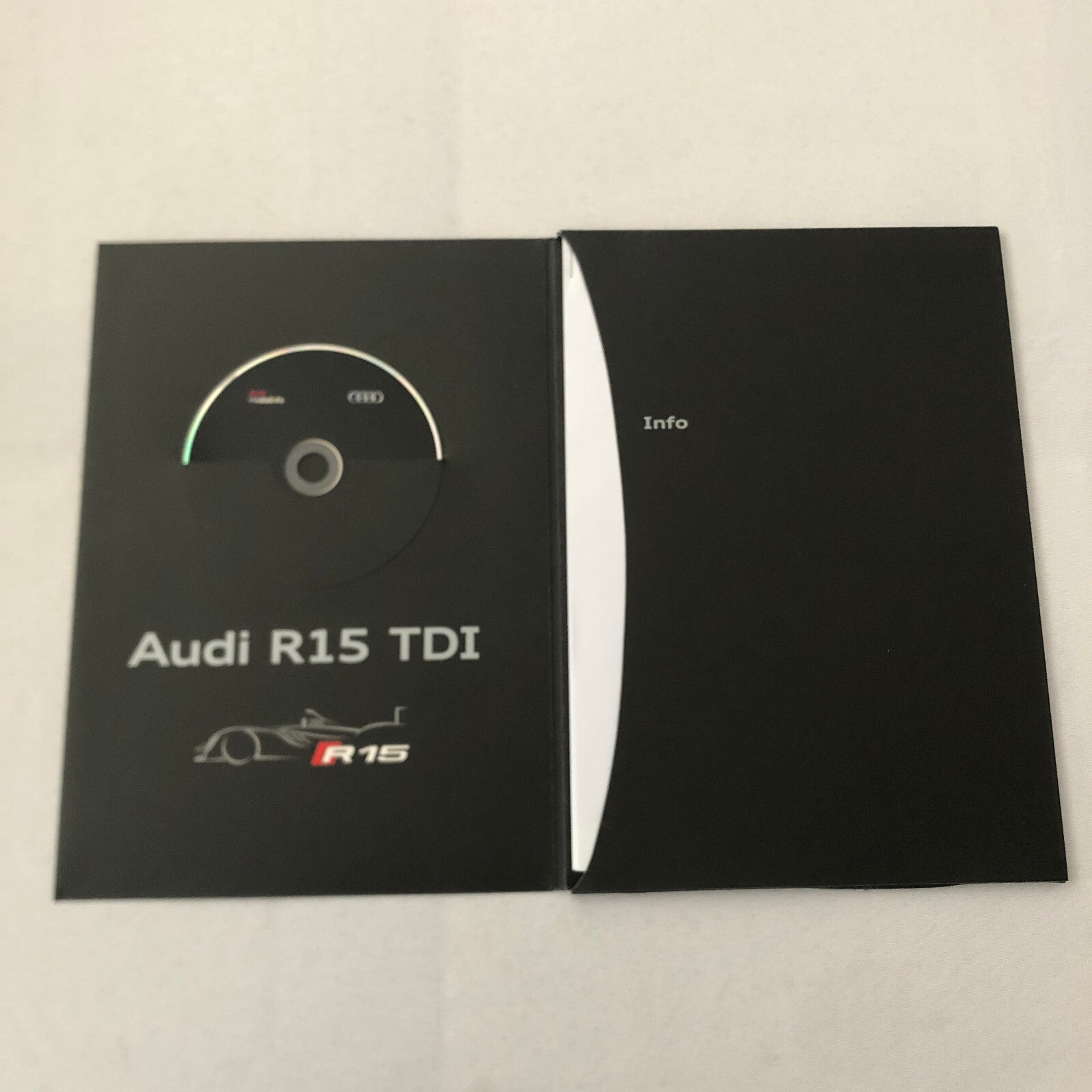 2009 Audi R15 TDI Press Kit Le Mans Sebring Racing Car Brochure CD