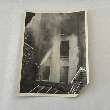 Paris France Fireman Firefighter Press Photo Photograph Demo Hose Invention Fire