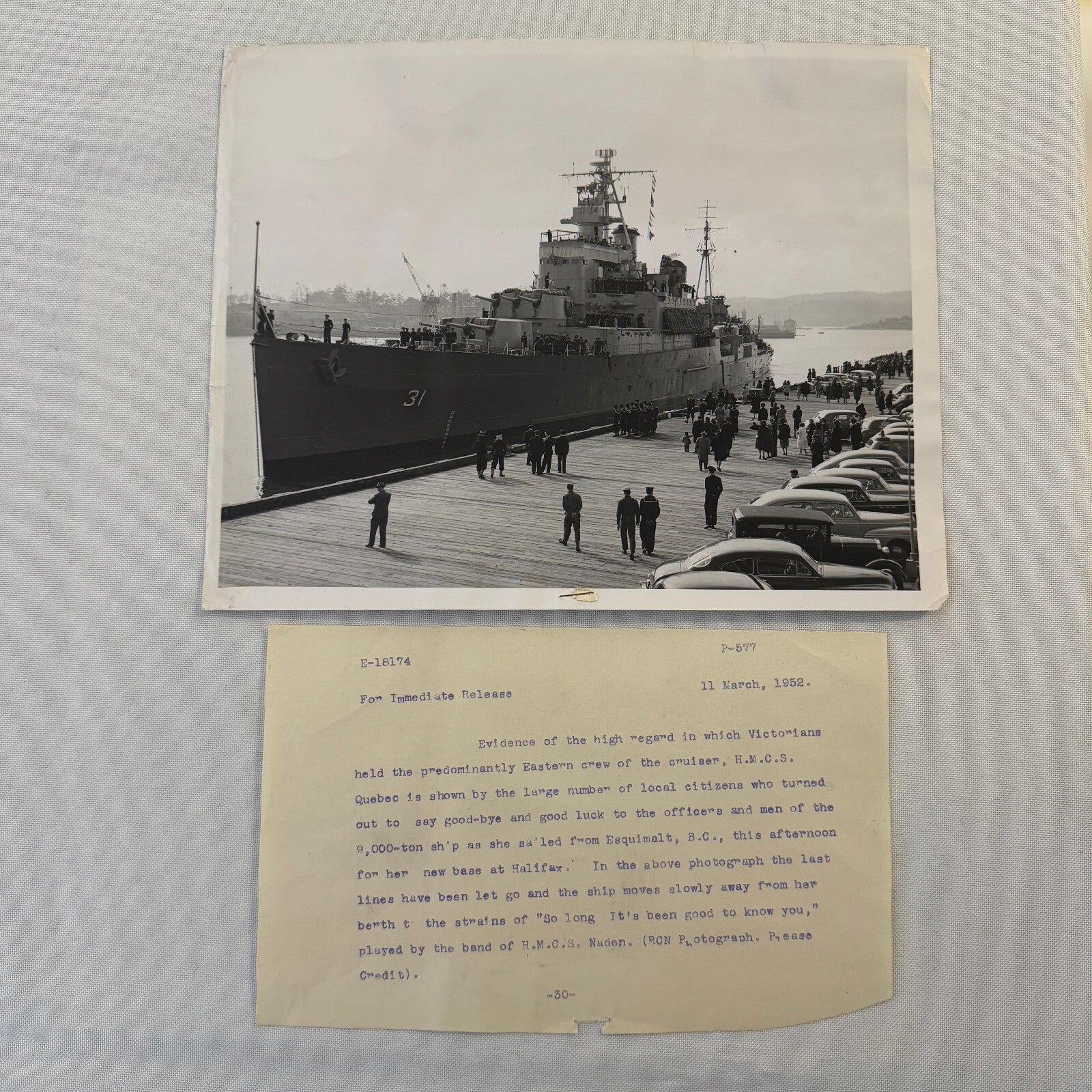 Royal Canadian Military Ship HMCS Quebec Press Photo Photograph 1952 Boat